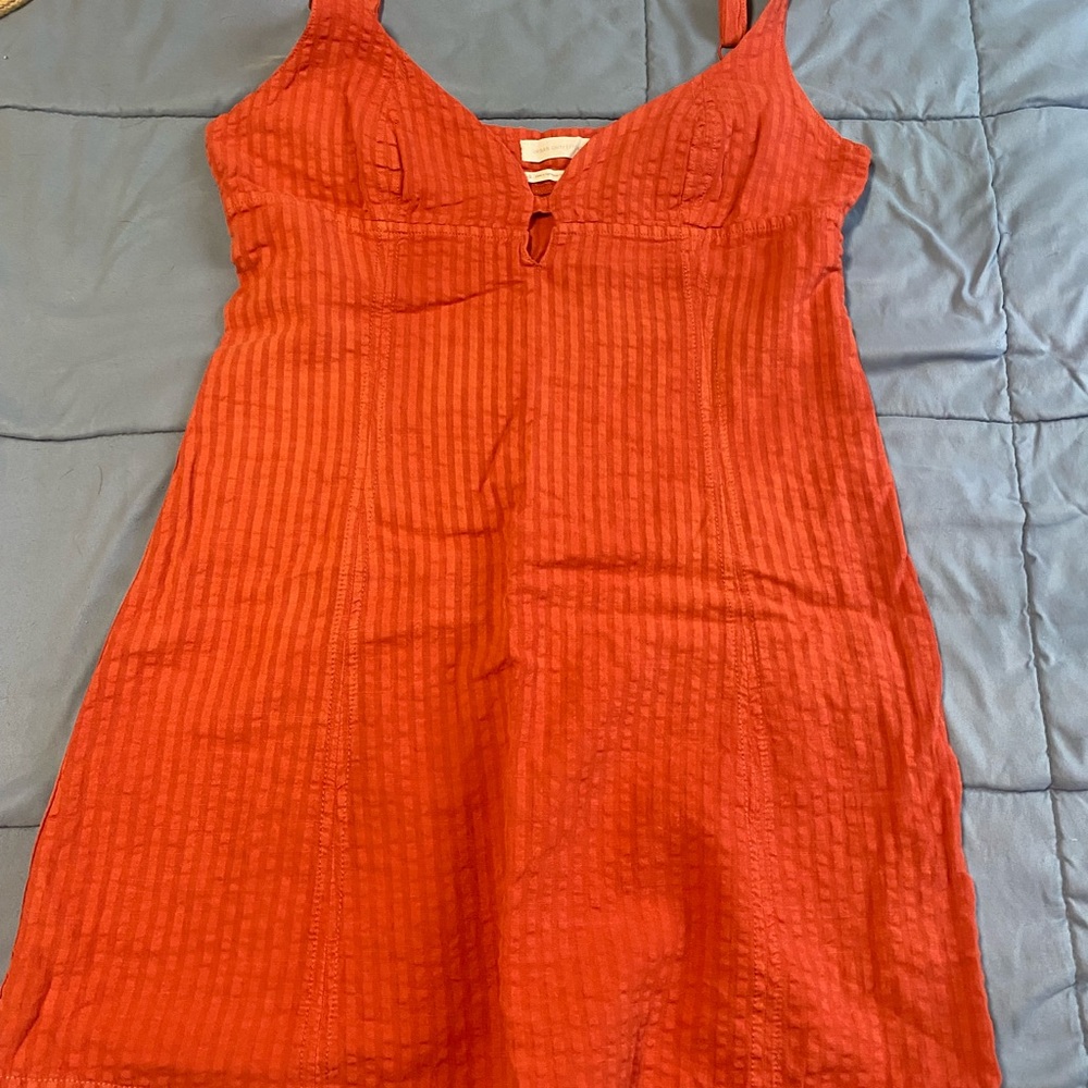 Red Sleeveless Dress